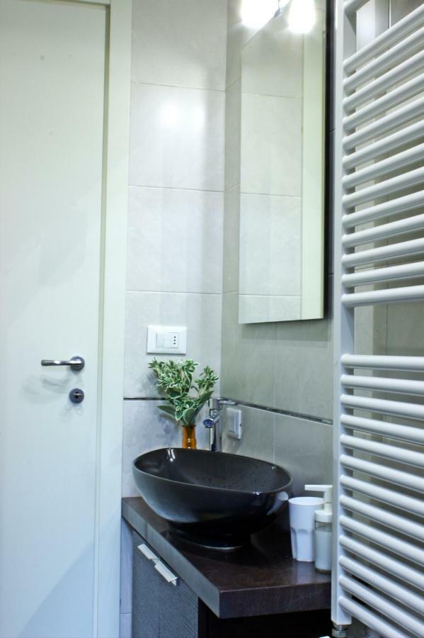 Relax Suite Nazario ボローニャ エクステリア 写真